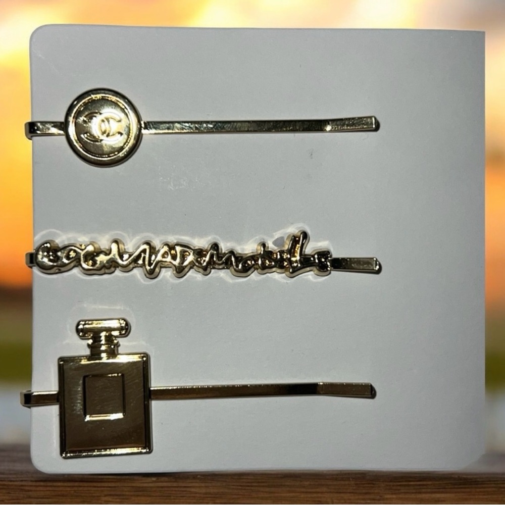 Chanel Gold Hair Clip Set